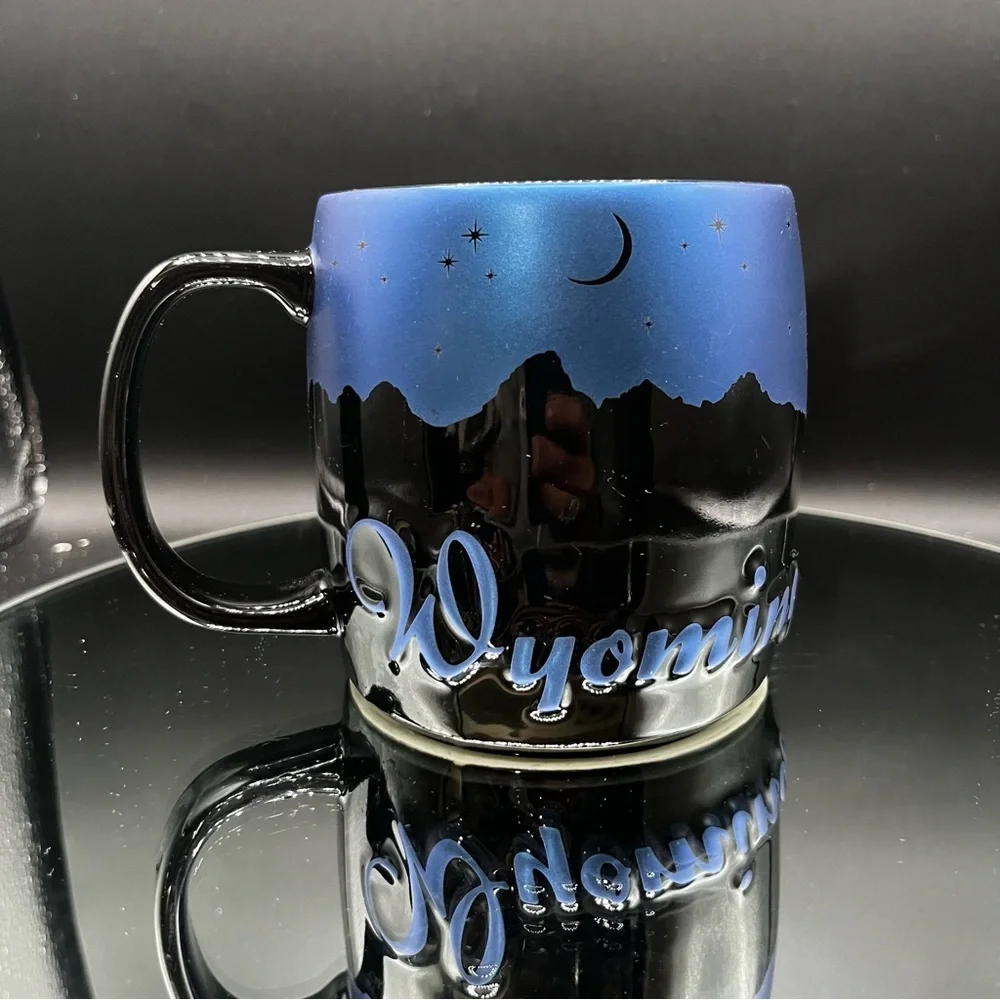 AMERICAWARE “WYOMING” NIGHT SKY MUG 20 OZ 2014